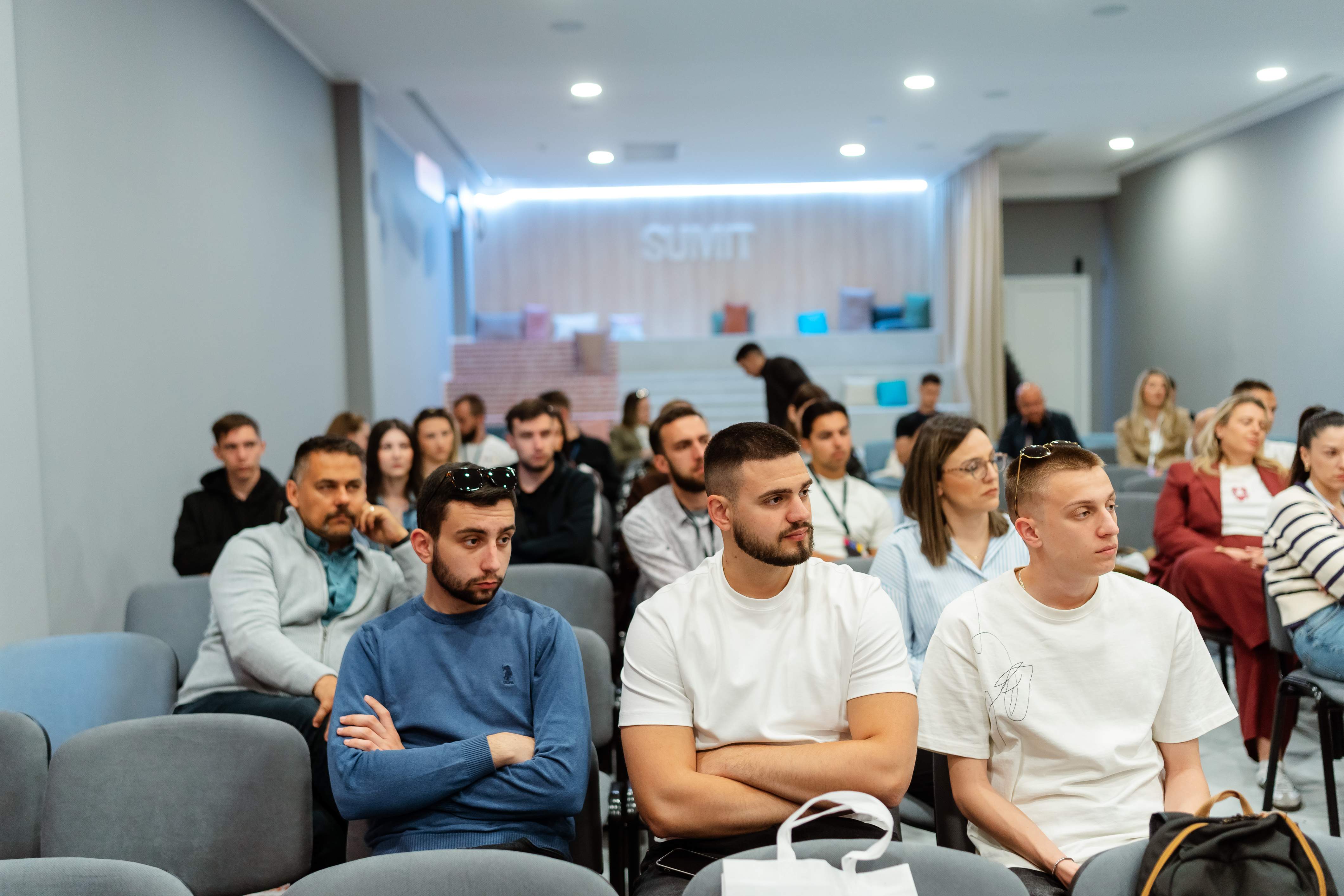 Participants attending the DeSci MeetUp at the University of Mostar